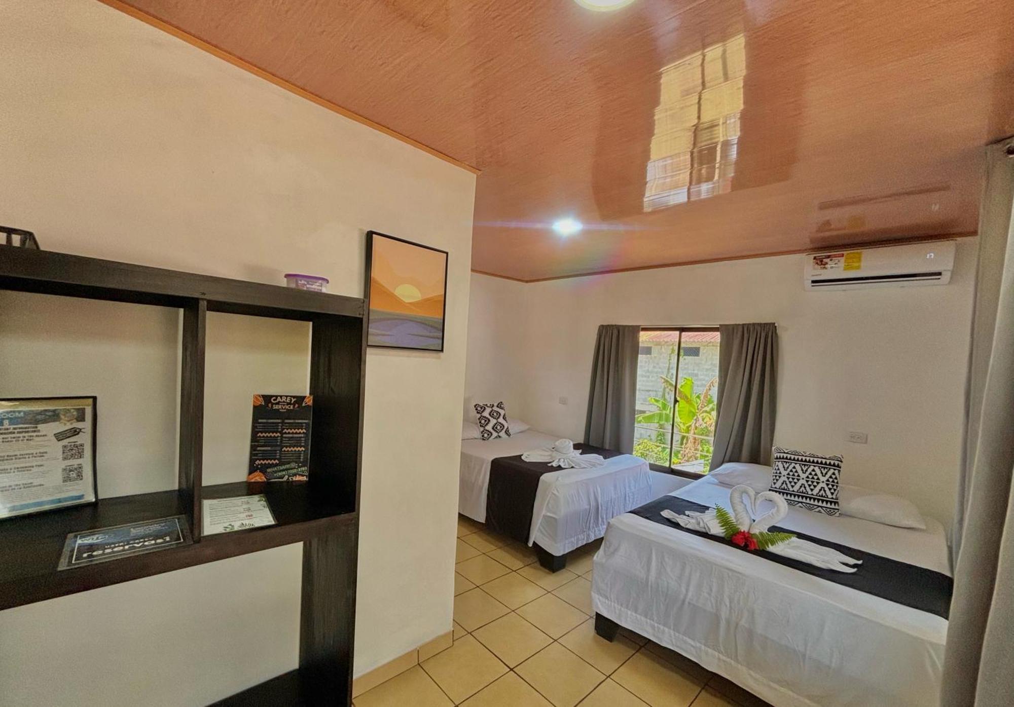 Carey Lodging Tortuguero Habitación foto